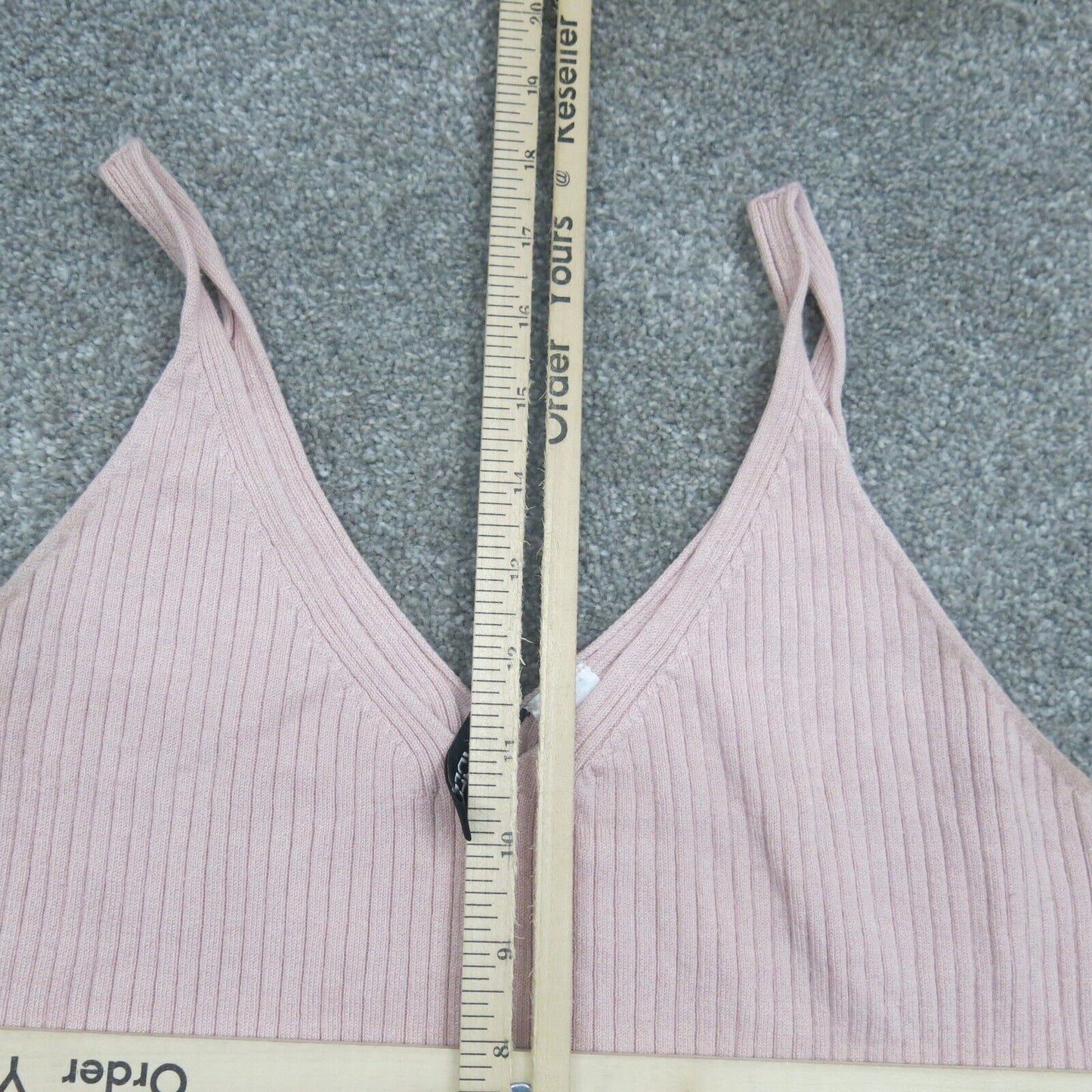 Divided H&M Women Tank Top Spaghetti Strap V Neck Knitted Light Pink Size Medium