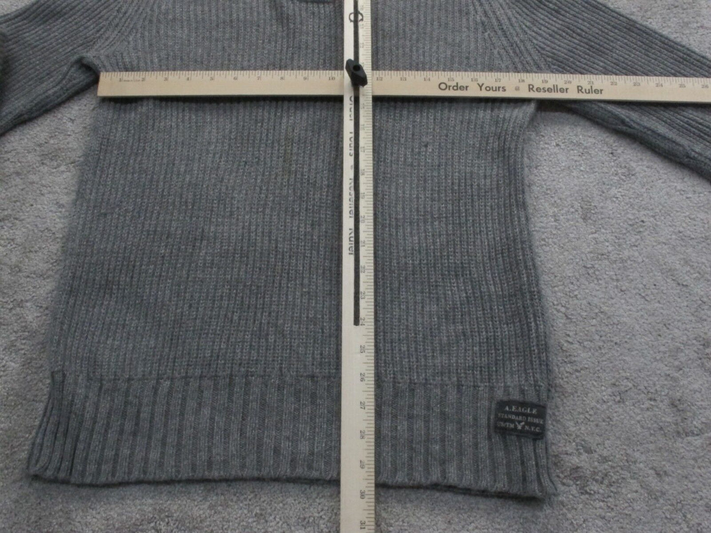 American Eagle Outfitter Womens Pullover Sweater Long Sleeve Gray Size Medium