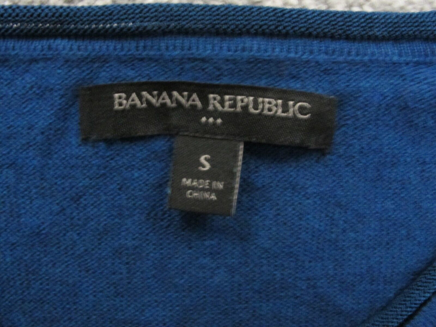 Banana Republic Women Pullover Knitted Sweater Long Sleeves Navy Blue Size Small