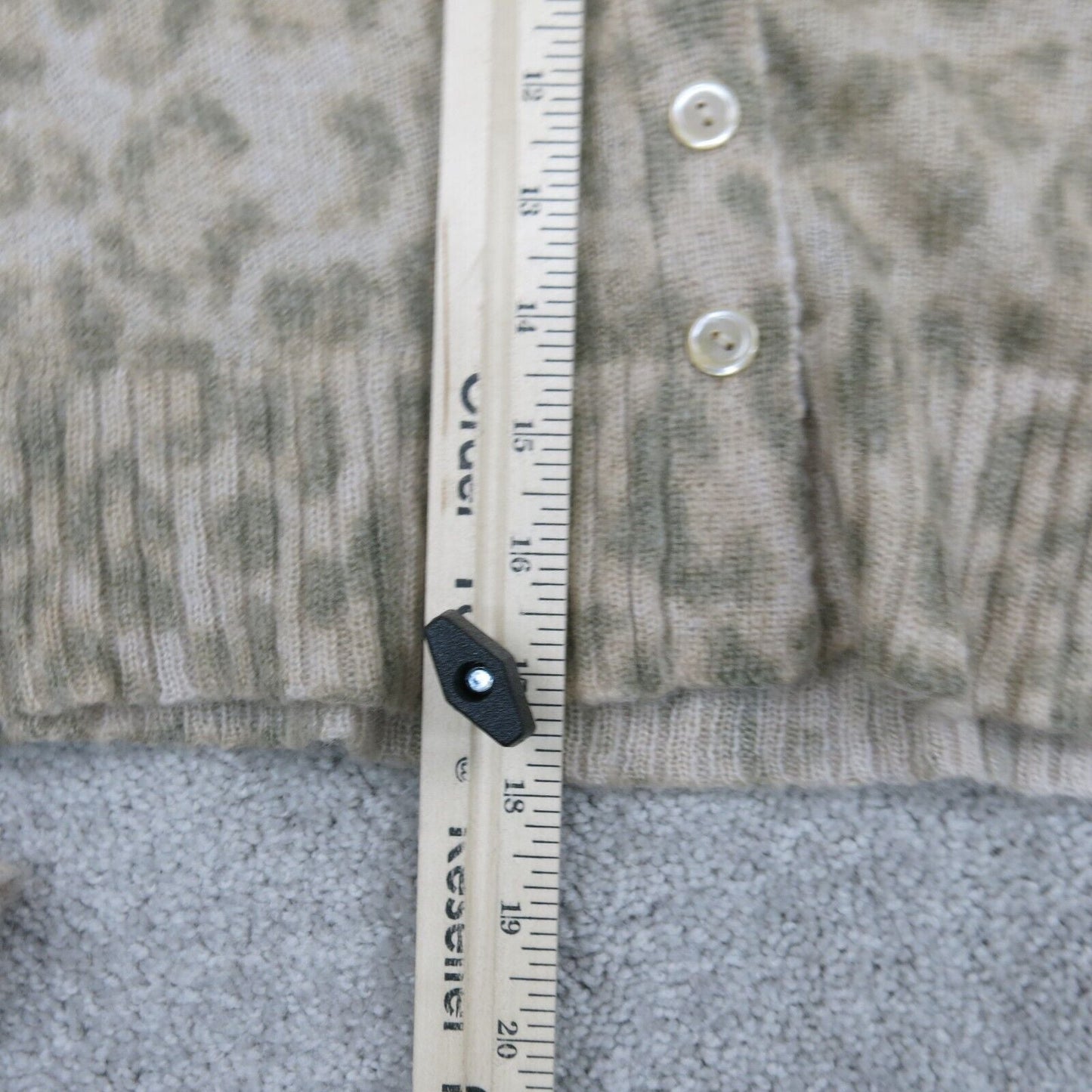 Banana Republic Womens Sweater Cardigan Front Button Leopard Print Beige Size M