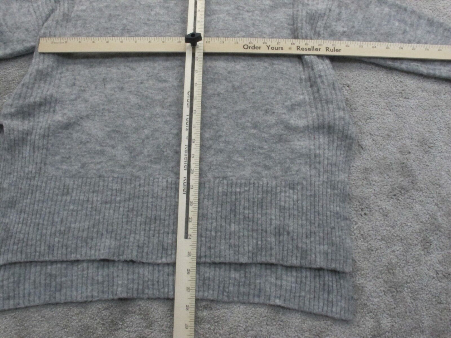 Divided H&M Womens Pullover Sweater Knitted Long Sleeves Crew Neck Gray Size L