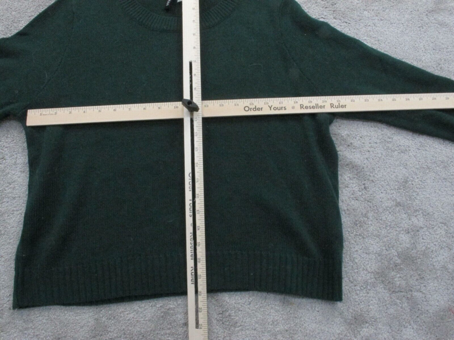 Divided H&M Womens Pullover Knitted Sweater Long Sleeves Crew Neck Green Size L