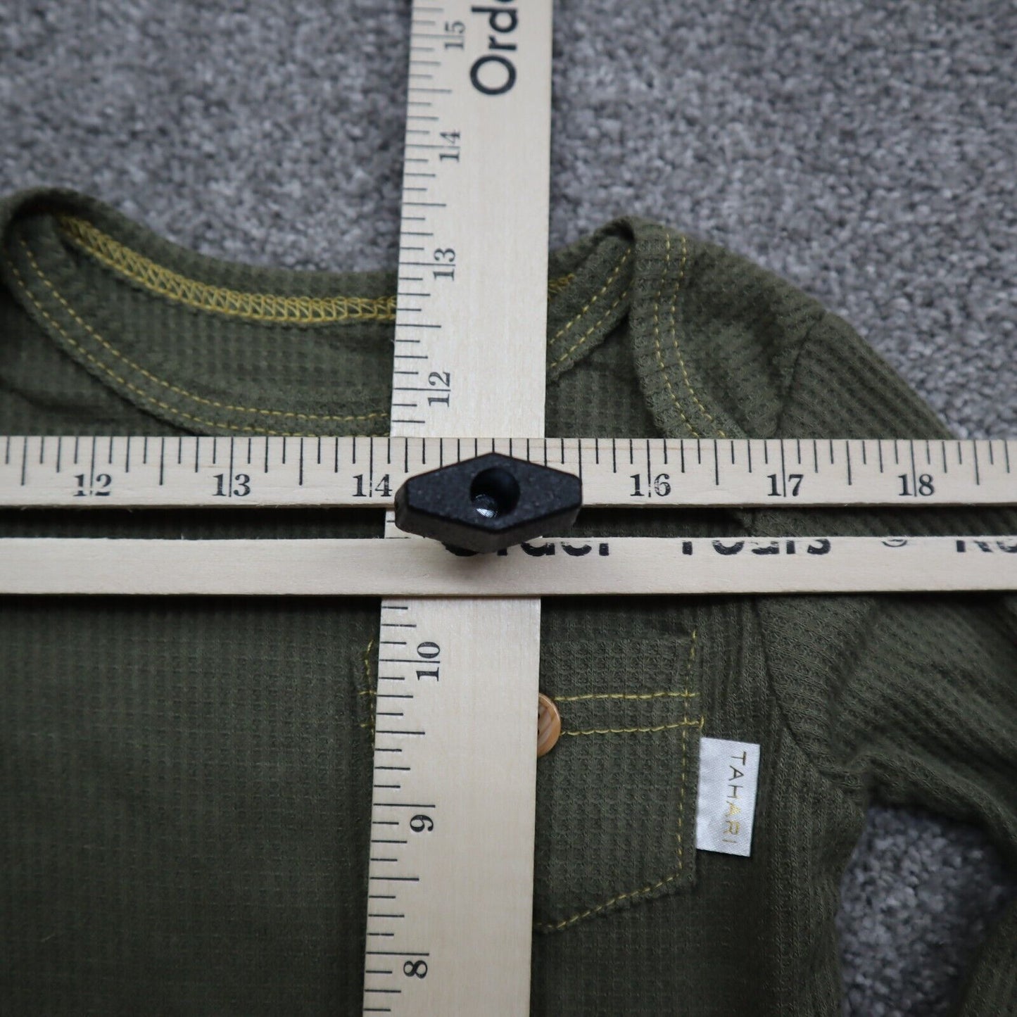 Tahari Baby Bodysuit Girls Size 0-3 Green Crew Neck Long Sleeve Solid Pocket