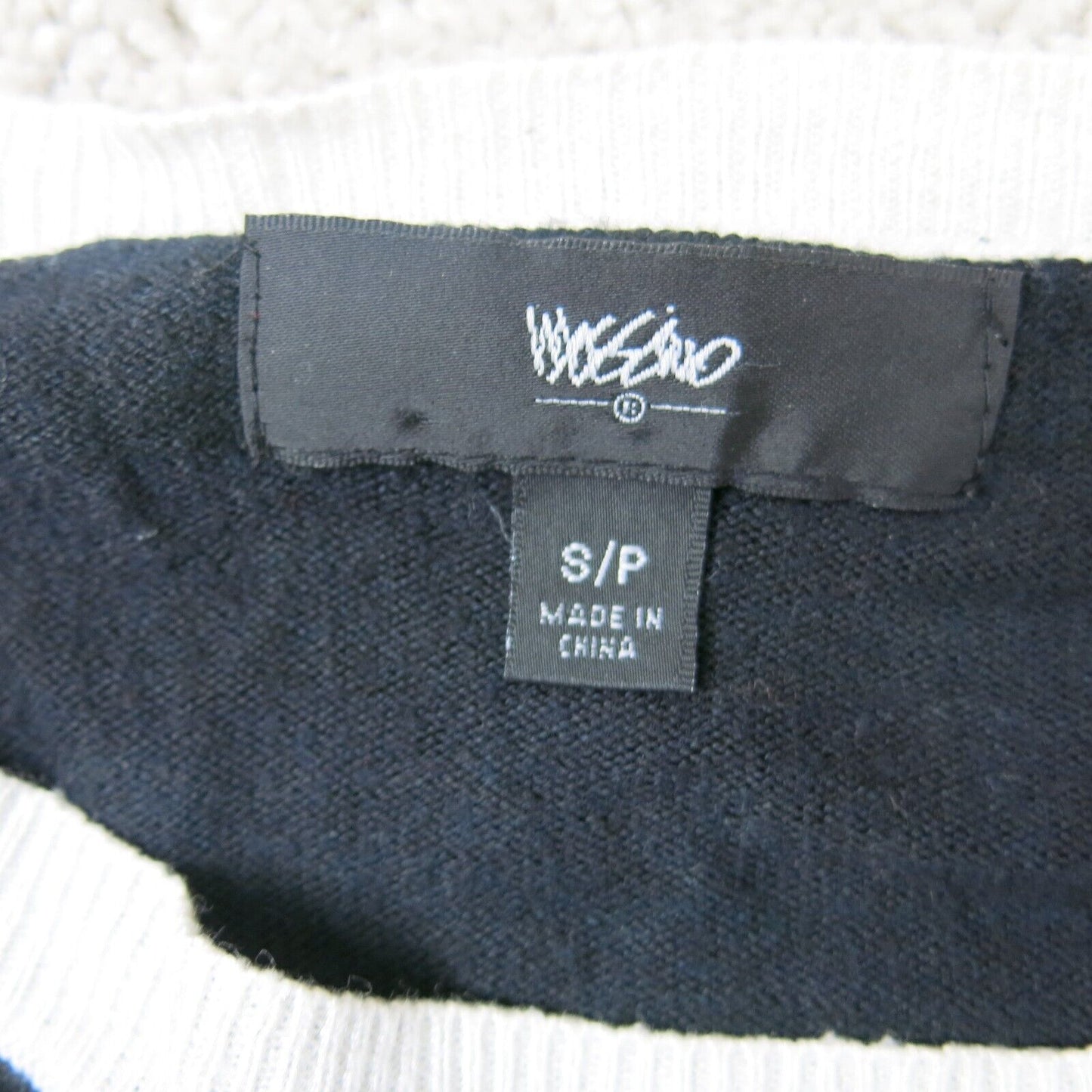 Mossimo Womens Pullover Sweater Knitted Long Sleeve Striped Black White Size S