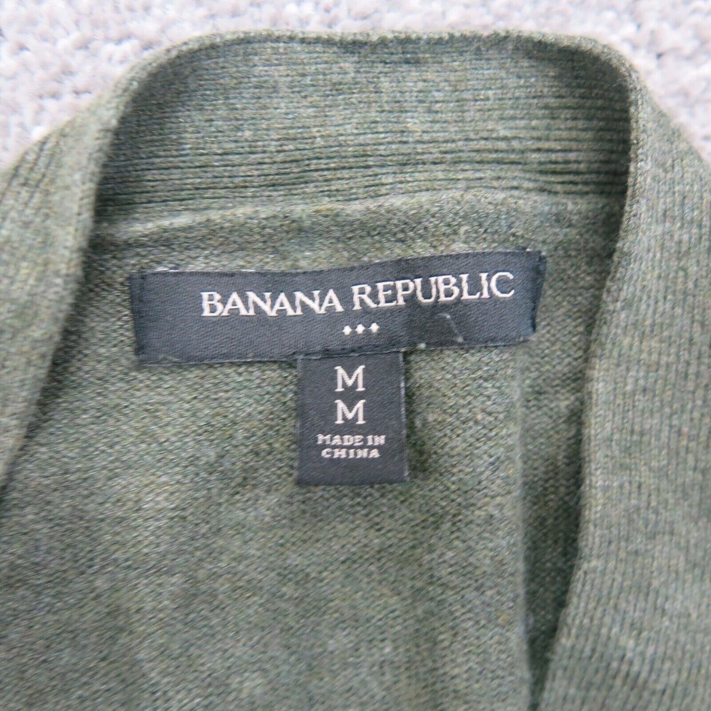 Banana Republic Women Cardigan Sweater Long Sleeve Pockets Olive Green SZ Medium