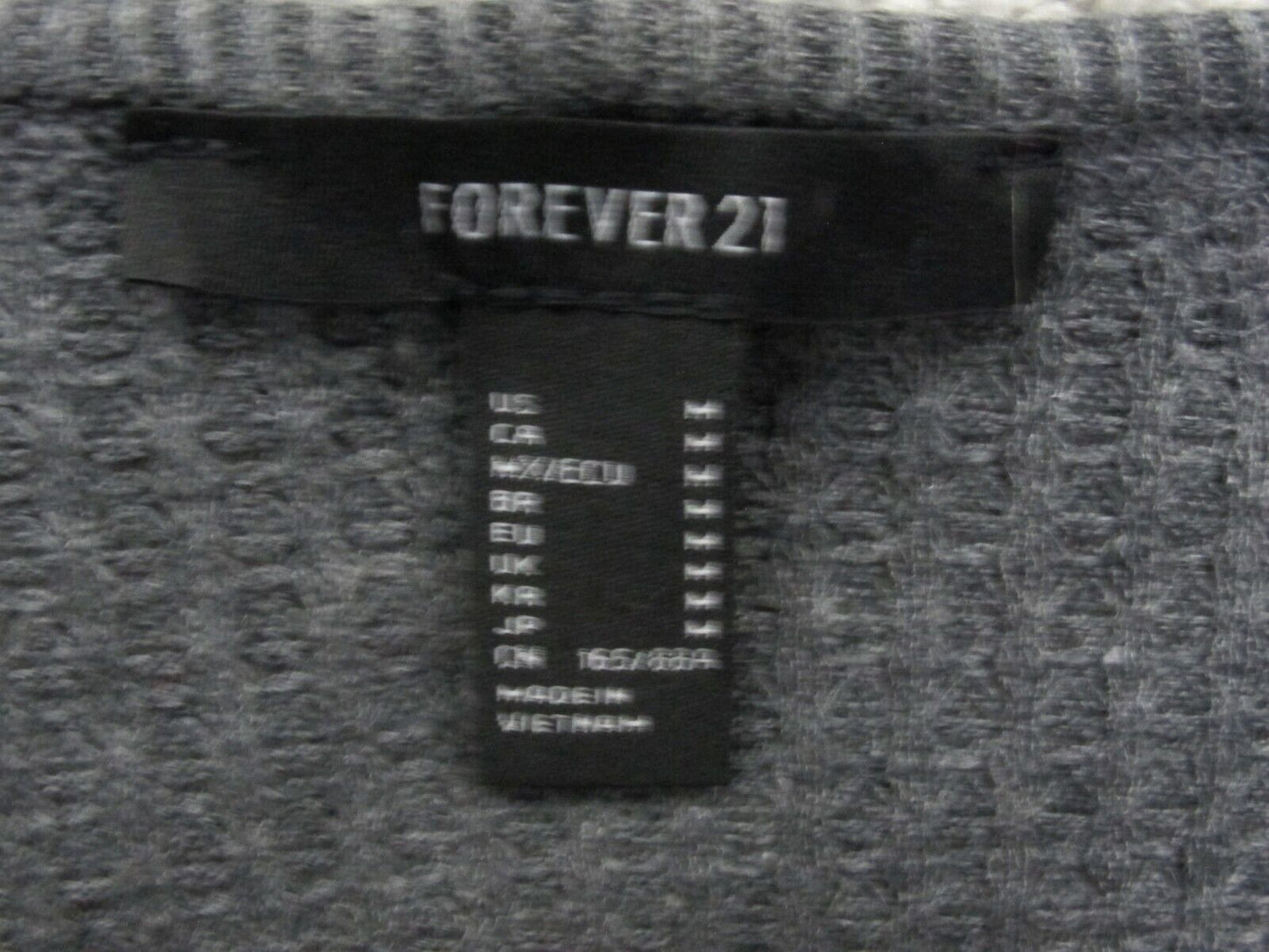 Forever 21 Womens Pullover Sweater Knitted Long Sleeves V Neck Gray Size Medium