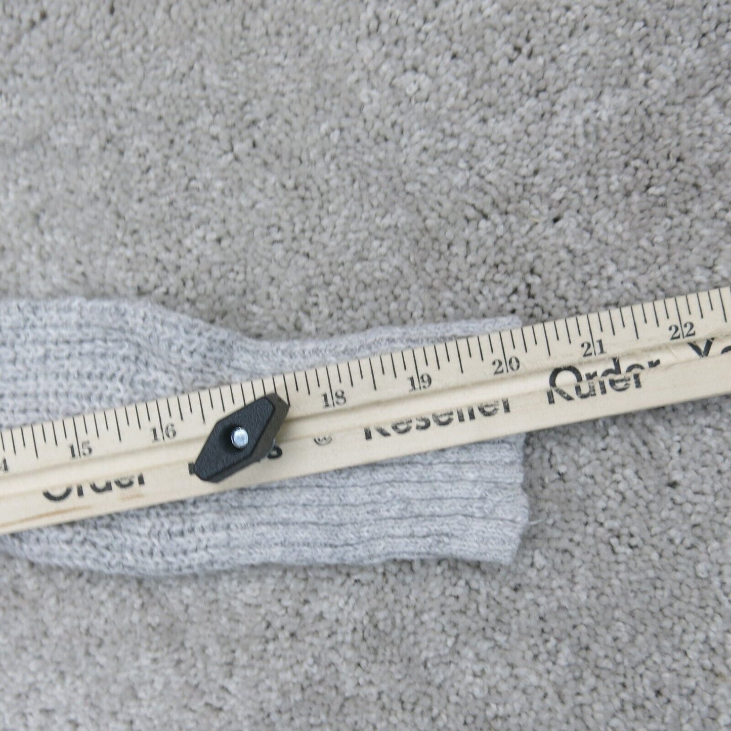 American Eagle Womens Cropped Sweater Hooded Long Sleeves Light Gray Size XXS