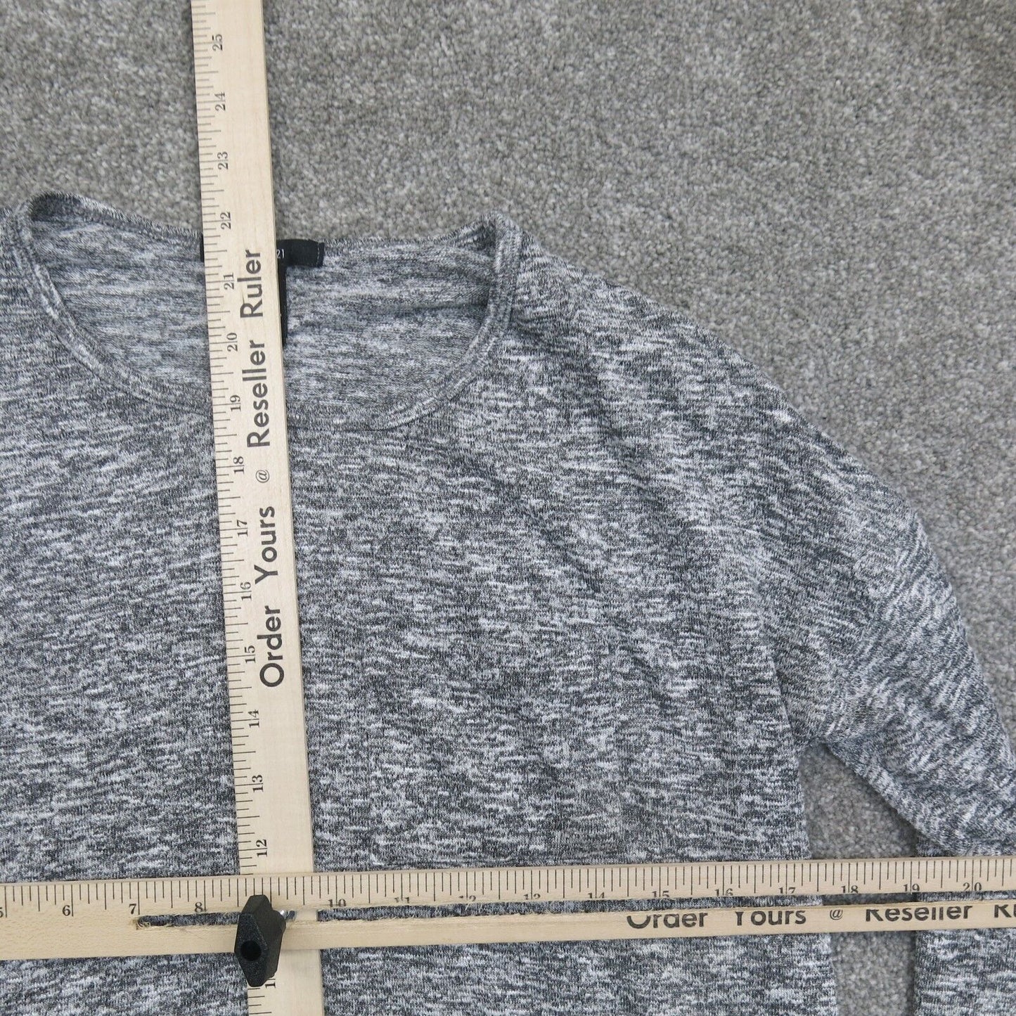 Forever 21 Womens Sweatshirt Round Neck Long Sleeves Heather Gray Size Small
