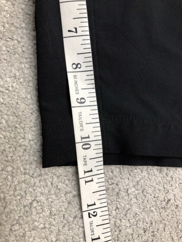 Under Armour Shorts Mens 34 Black Bermuda Outdoor Workwear Embroidered Logo