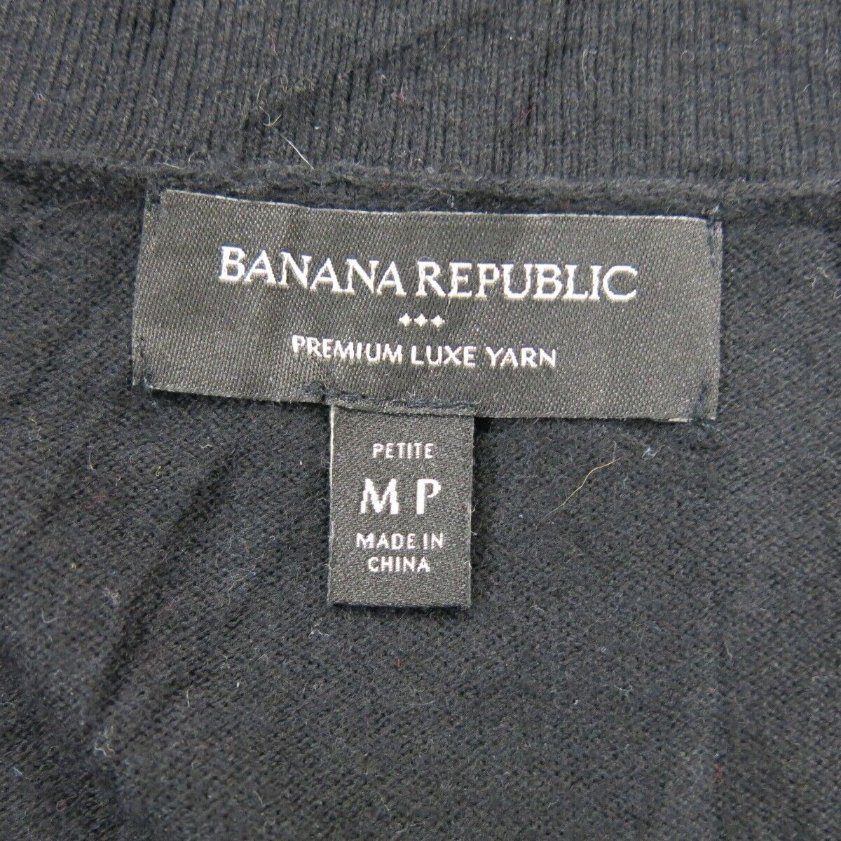 Banana Republic Women Pullover Sweater V-Neck Knitted Long Sleeve Black Size M