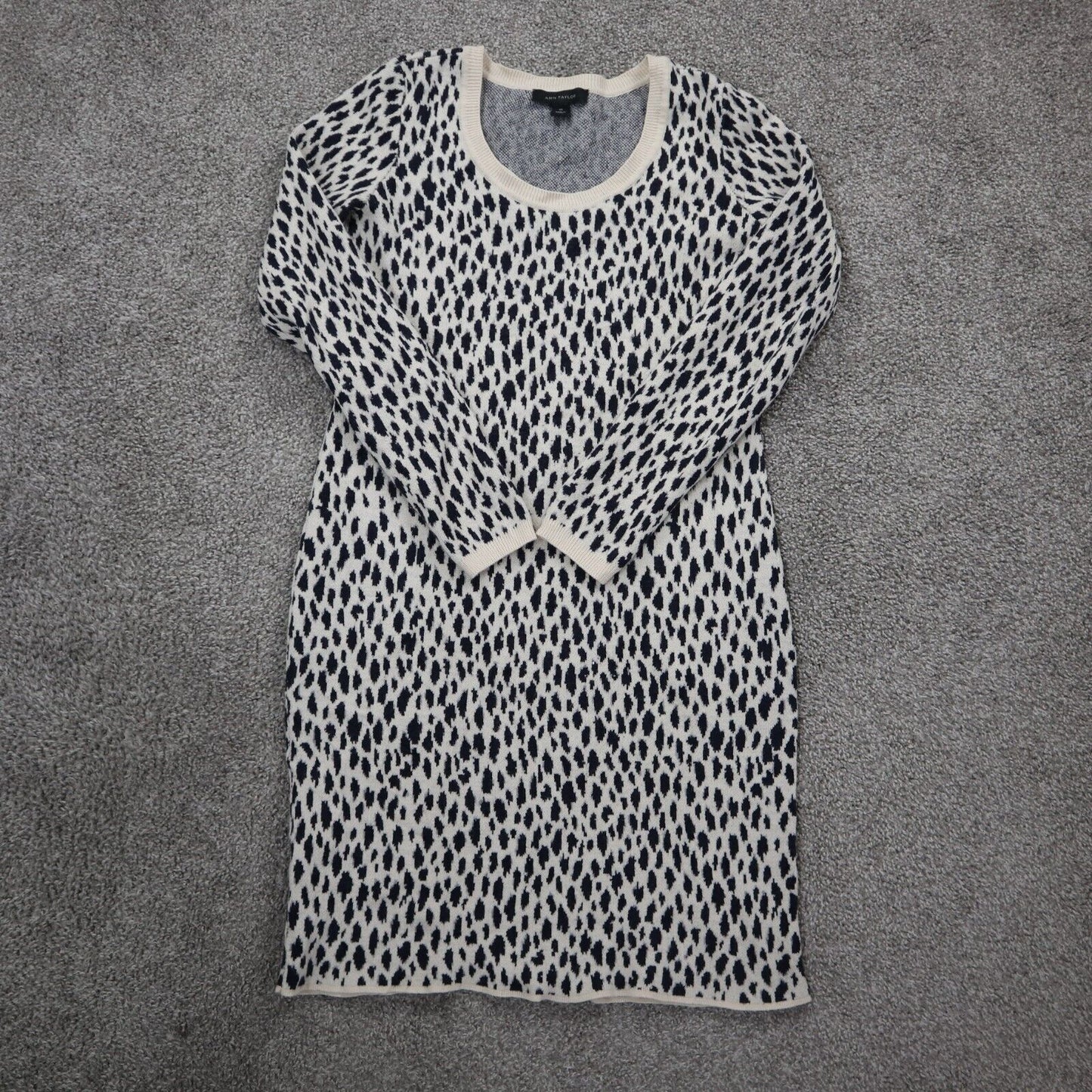 Ann Taylor Women Sweater Dress Scoop Neck Leopard Print Black White Size X Small