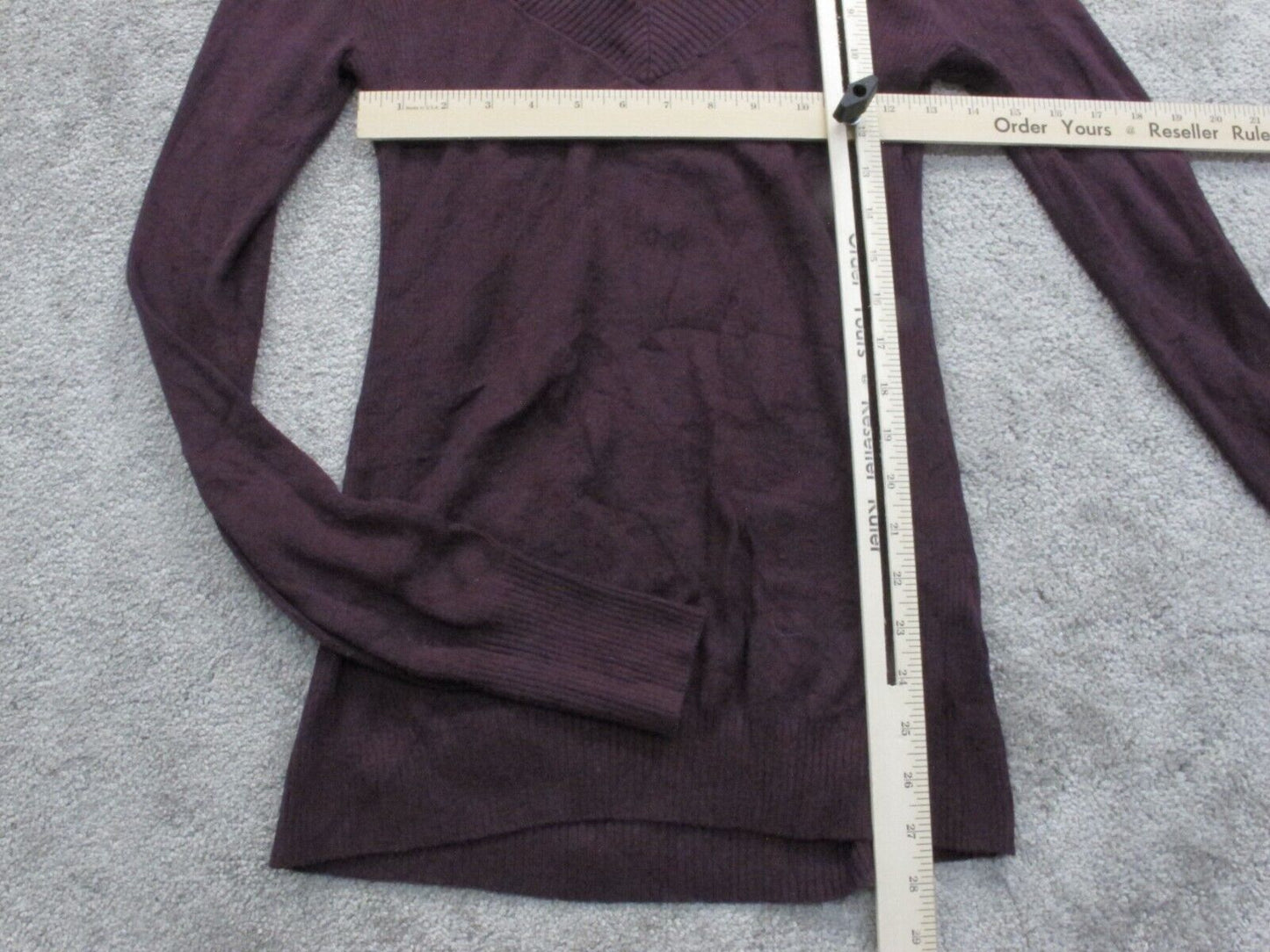 Express Womens Pullover Sweater Knitted Long Sleeves V Neck Dark Purple Size L