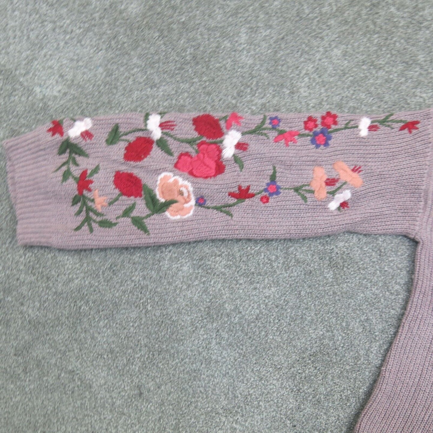American Eagle Womens Pullover Sweater Floral Long Sleeves Nude Pink Size Small