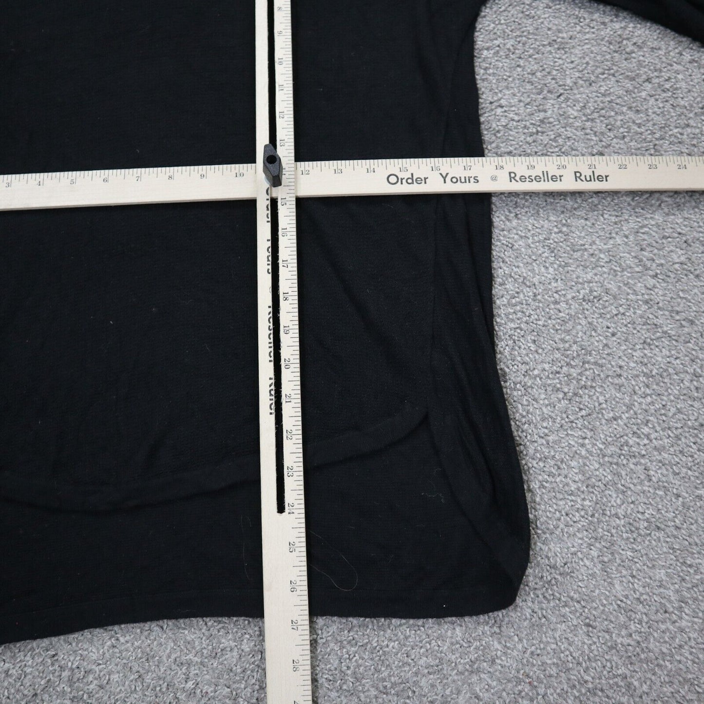 Mossimo Womens Pullover Sweater Knitted Long Sleeves V Neck Black Size Small