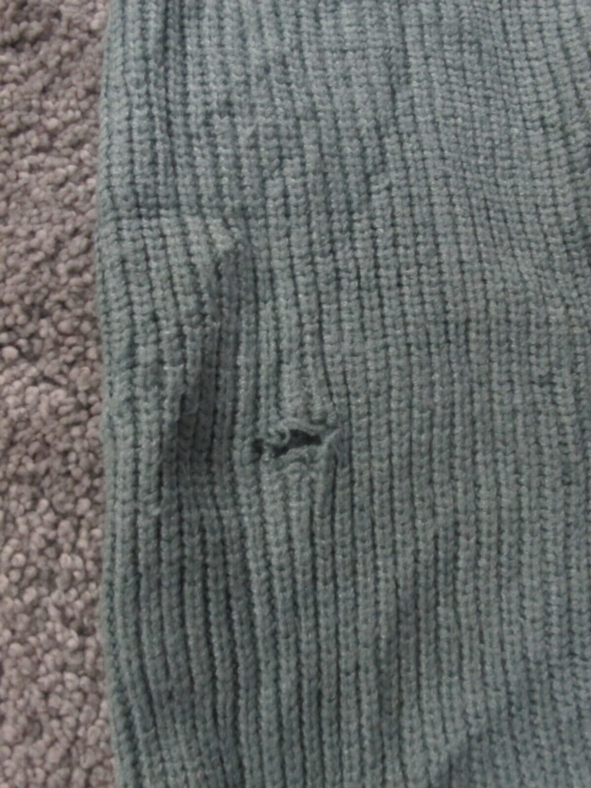 Forever 21 Women Pullover Sweater Knitted Long Sleeve Crew Neck Light Blue SZ M