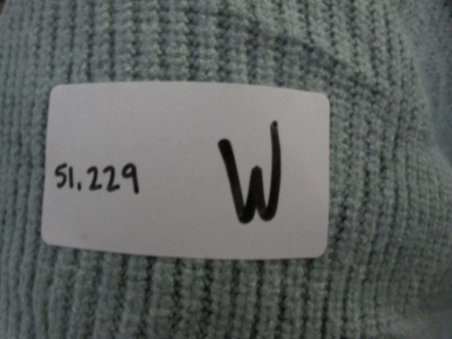 Forever 21 Women Pullover Sweater Knitted Long Sleeve Crew Neck Light Blue SZ M