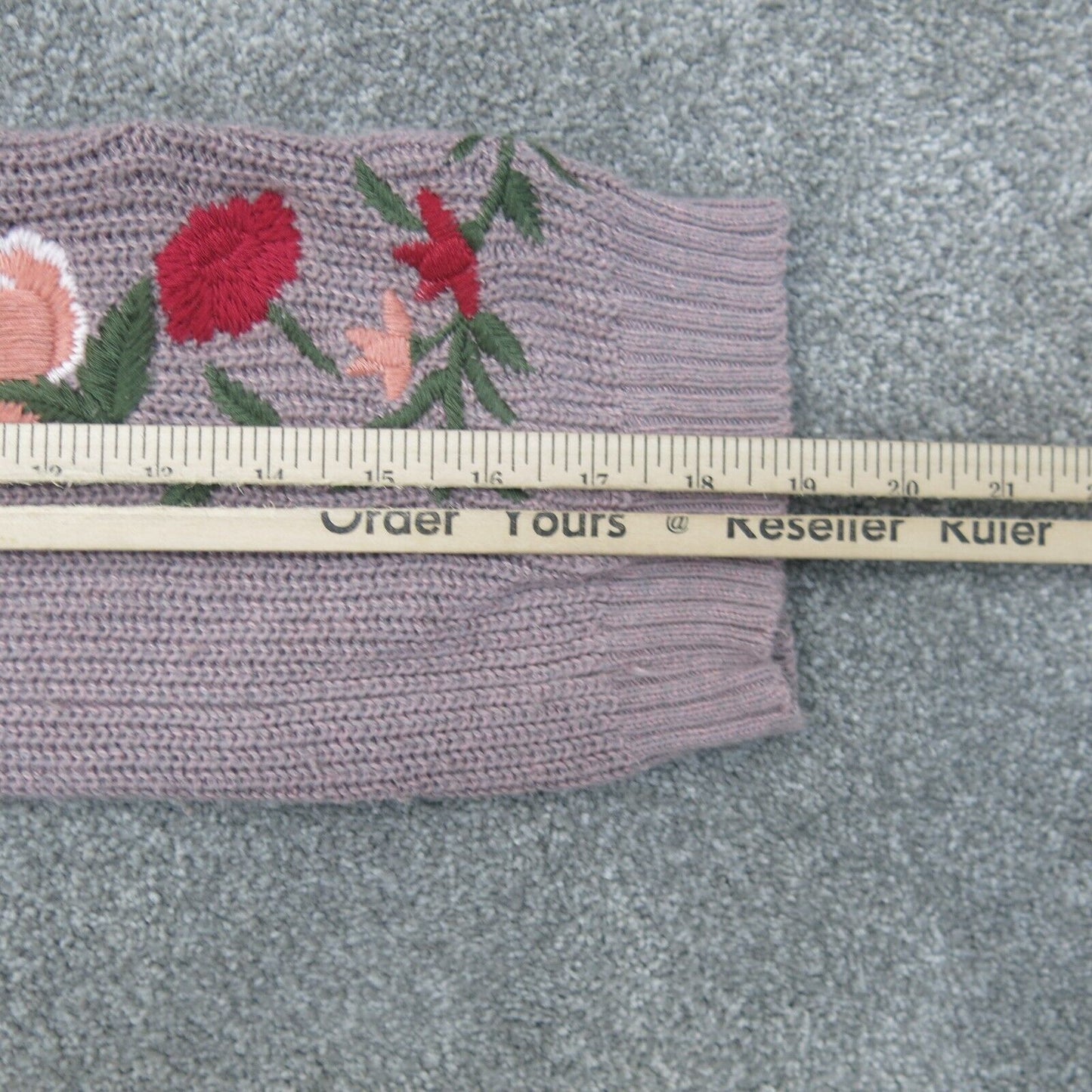 American Eagle Womens Pullover Sweater Floral Long Sleeves Nude Pink Size Small
