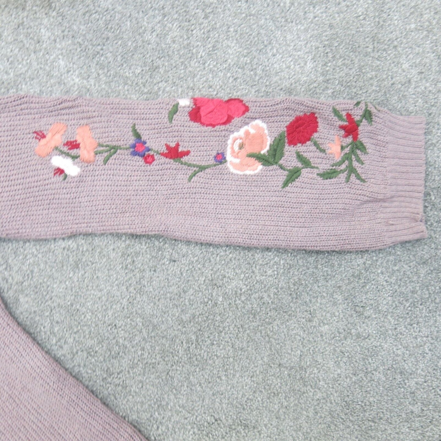 American Eagle Womens Pullover Sweater Floral Long Sleeves Nude Pink Size Small