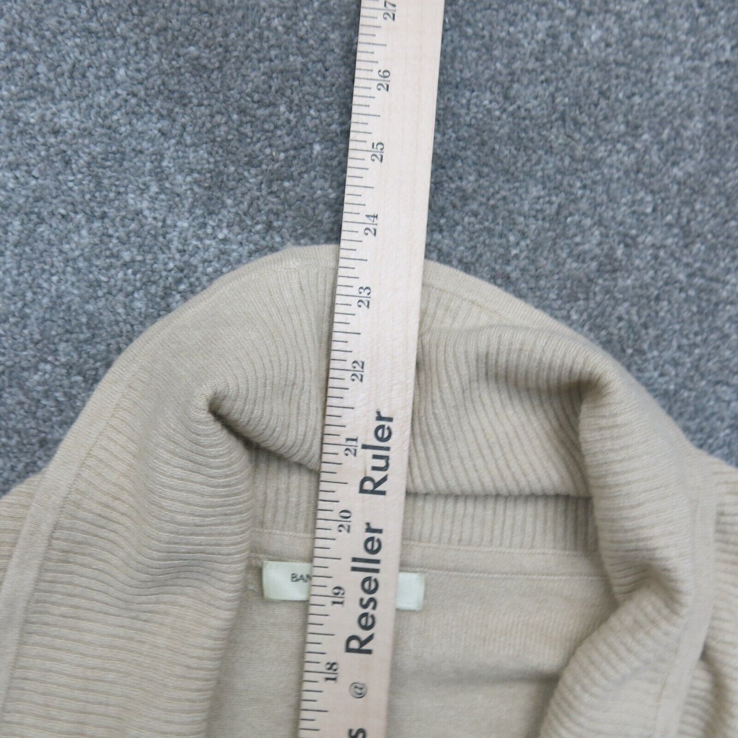 Banana Republic Womens Cardigan Sweater Long Sleeves Open Front Beige Size Small
