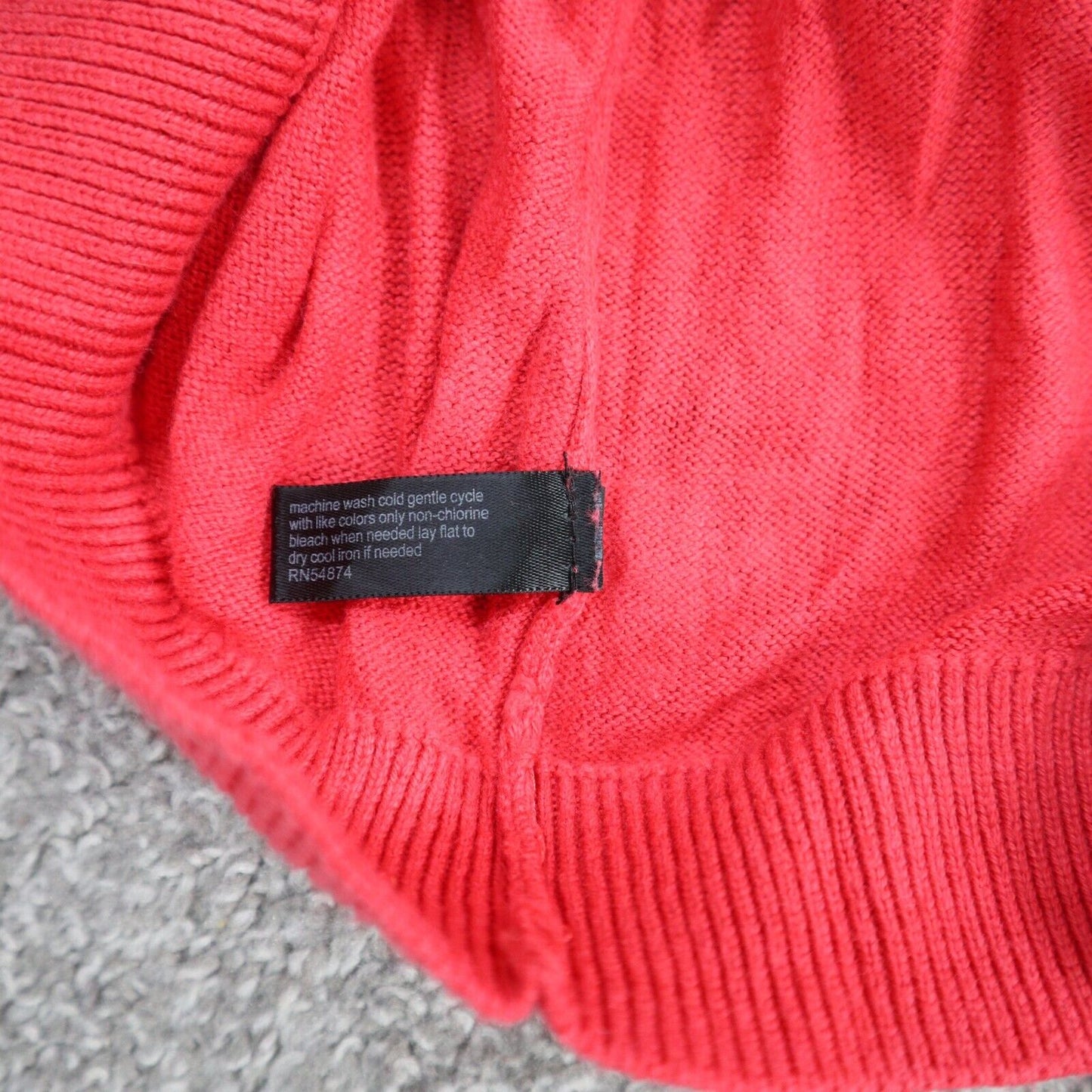 The Limited Women Pullover Sweater Knitted Crew Neck Long Sleeves Pink SZ Medium