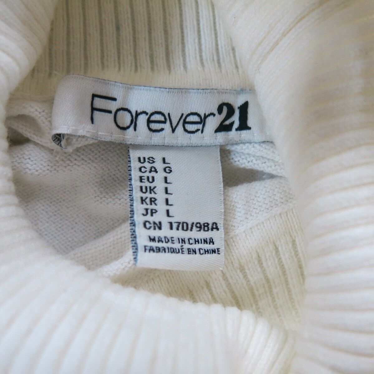 Forever 21 Womens  Pullover Knitted Sweater Long Sleeves High Neck White Size L