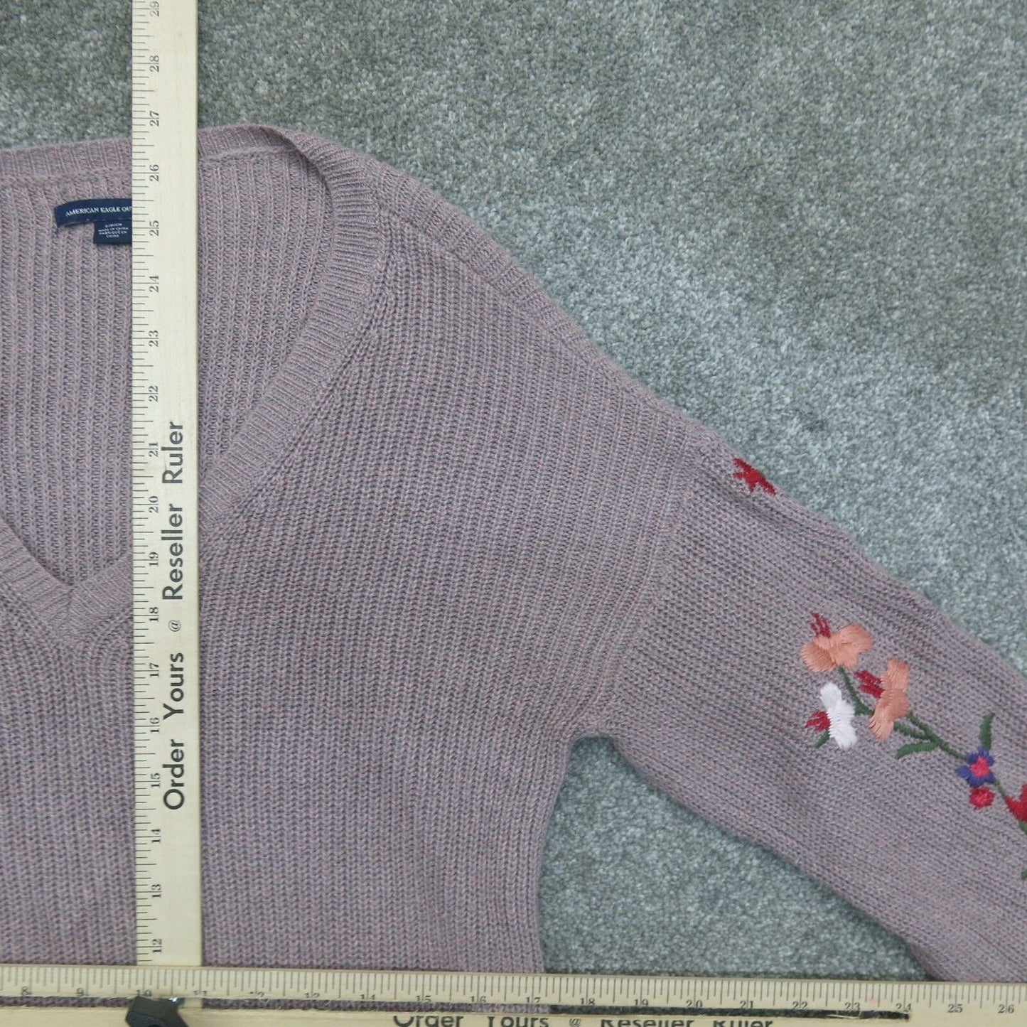 American Eagle Womens Pullover Sweater Floral Long Sleeves Nude Pink Size Small
