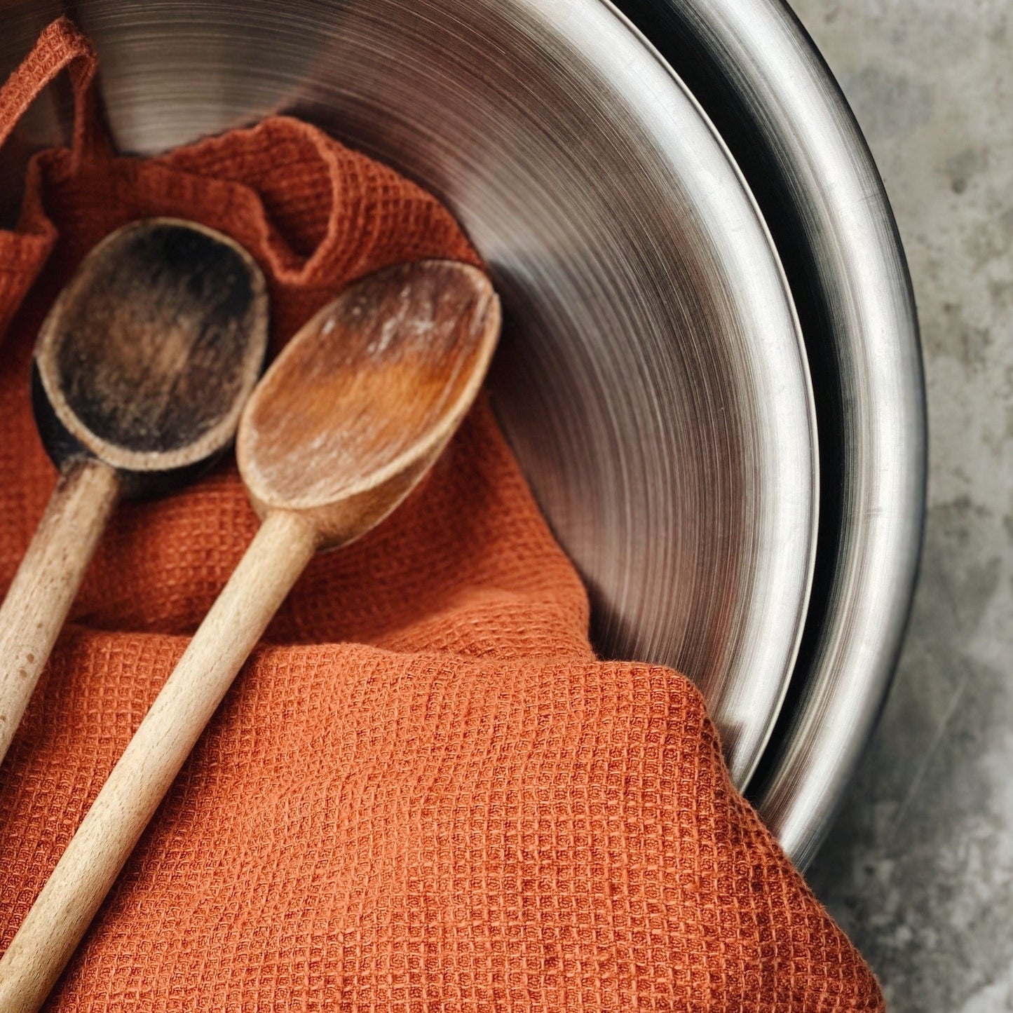 8 QT Stainless Steel Bowl
